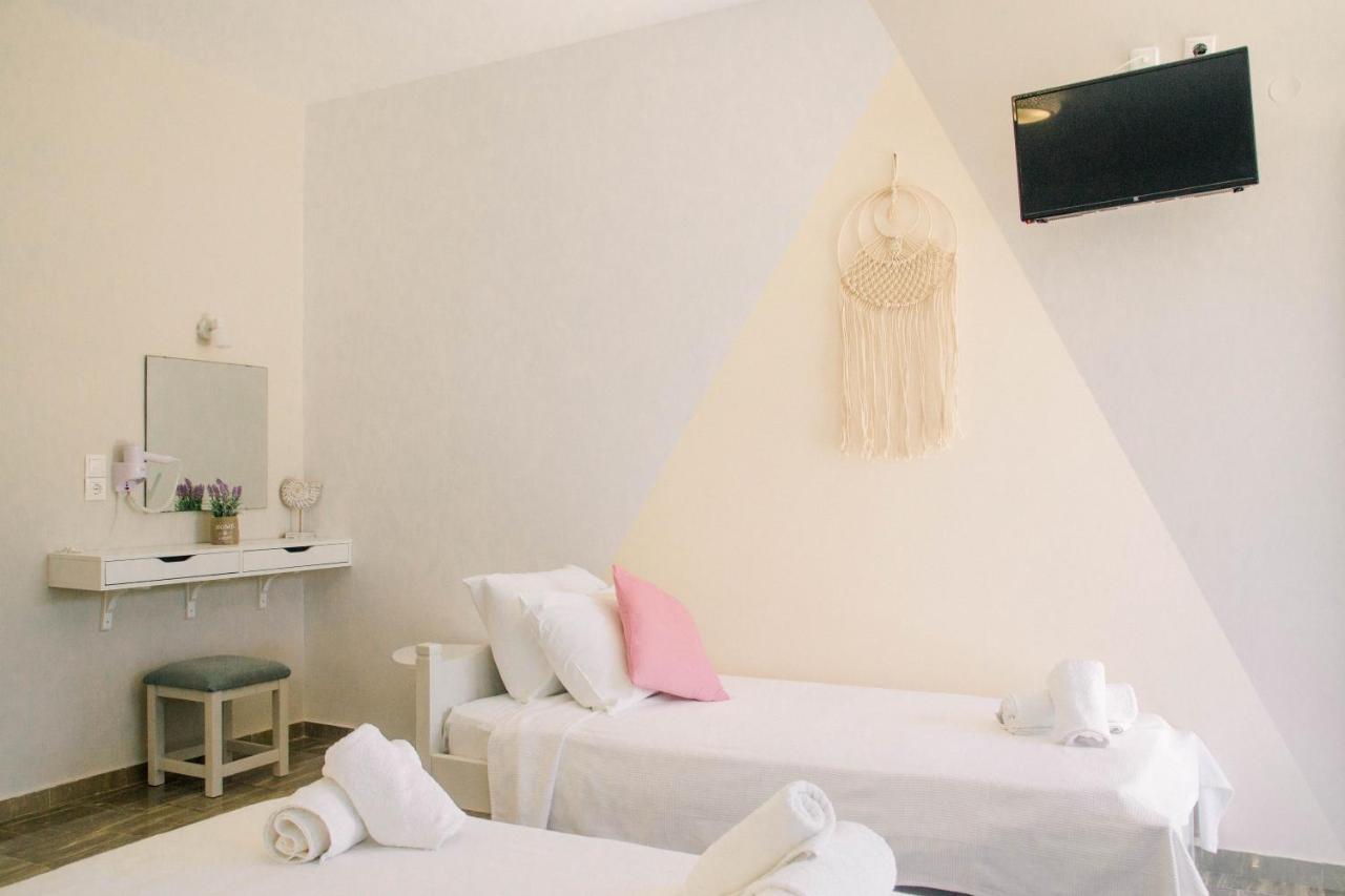 Theodora Rooms Poros Town Exterior photo